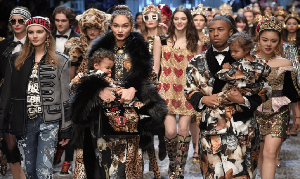 Il nuovo divismo 2.0 irrompe sulla passerella di Dolce & Gabbana