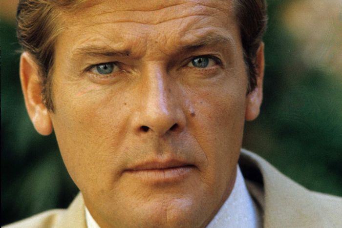 È morto Roger Moore, sette volte James Bond.